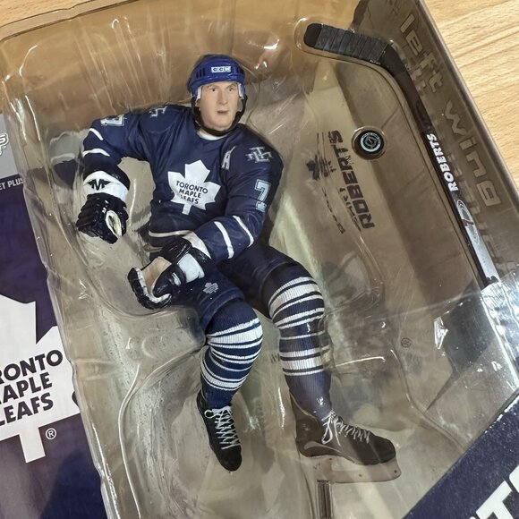Mcfarlane NHL Series 8 Gary Roberts Toronto Maple Leafs Blue Jersey 6 in Figure - Picture 3 of 6